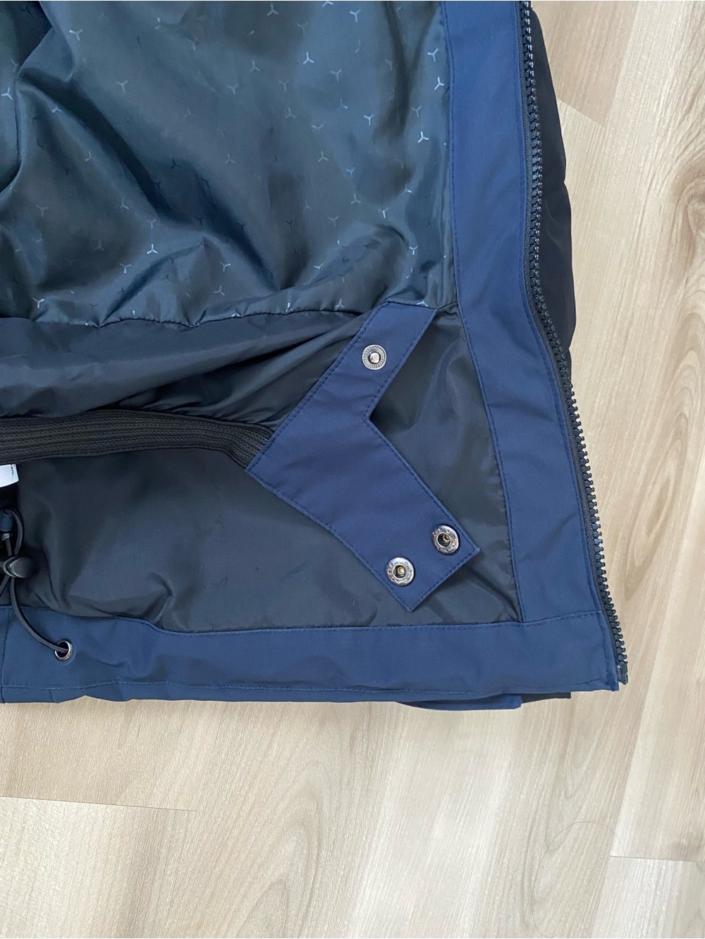 ROSSIGNOL Puffer Jacket - Picture 7 of 16